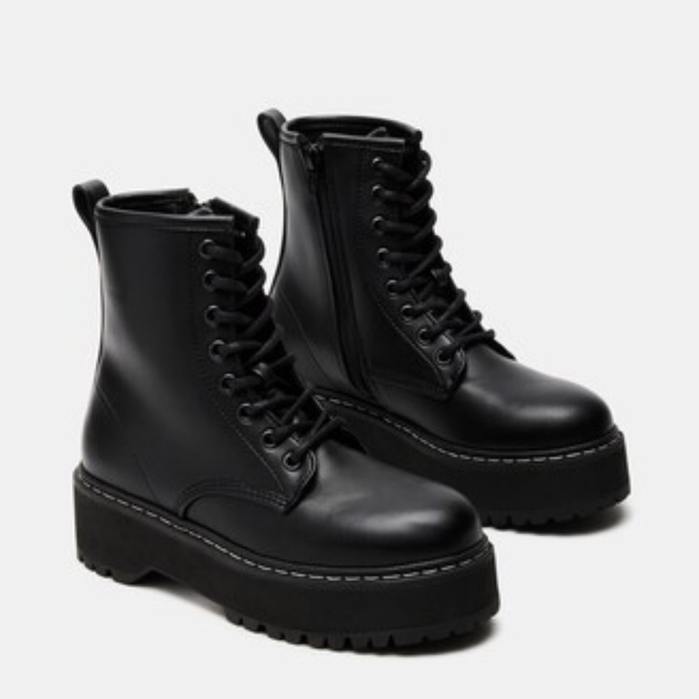 Steve Madden Black Platform Combat Boots